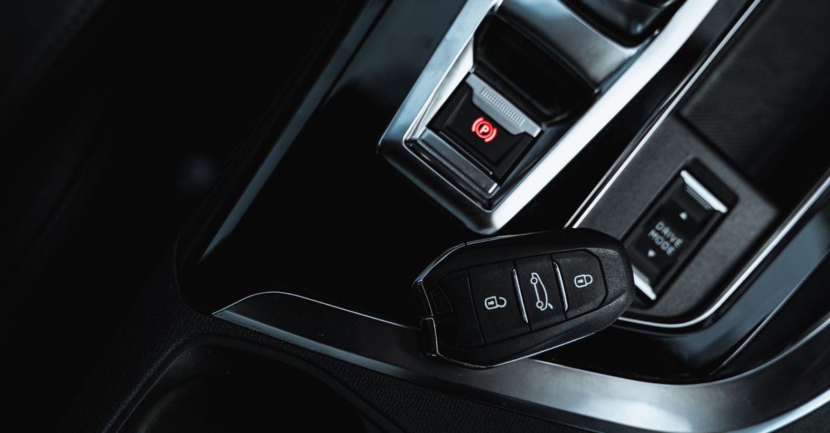 Ford car key fob — Newark NJ Locksmith