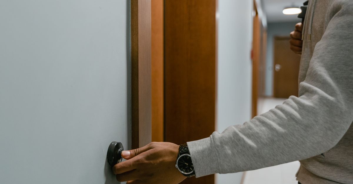 House & Apartment Lockout Service — Newark NJ Locksmith