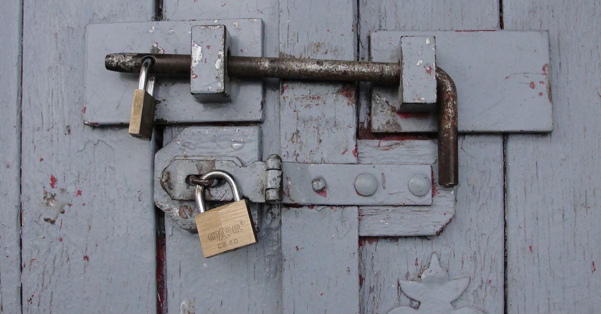 door security hardware — Newark NJ Locksmith