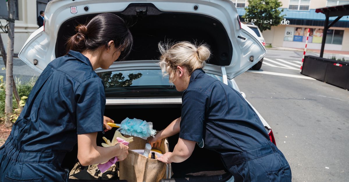 How Our Trunk Lockout Service Works On-Site — Newark NJ Locksmith